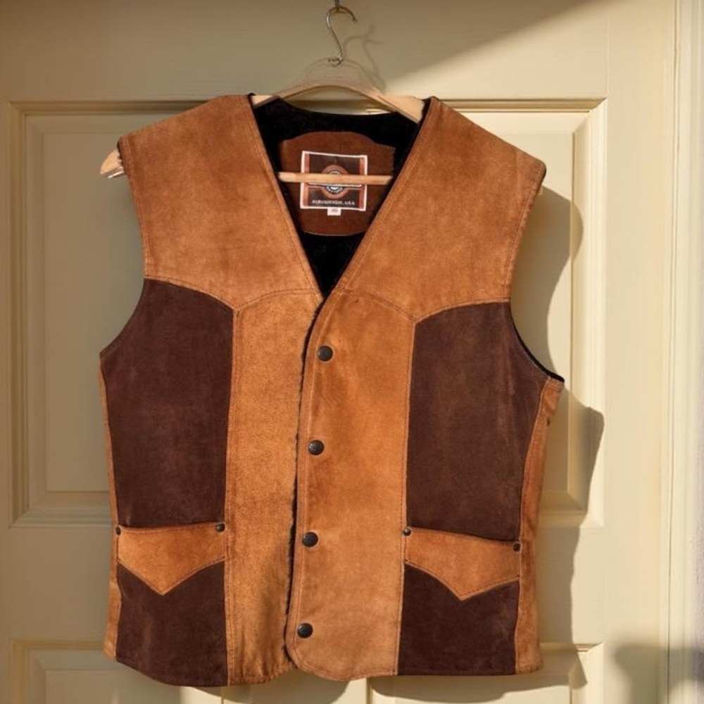 Genuine Leather, 90s, Suede, Sherpa lined patchwork Hippie Boho Vest SZ 38